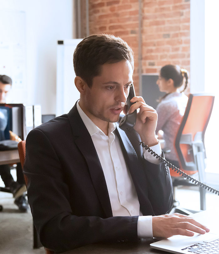 helpdesk and end user support